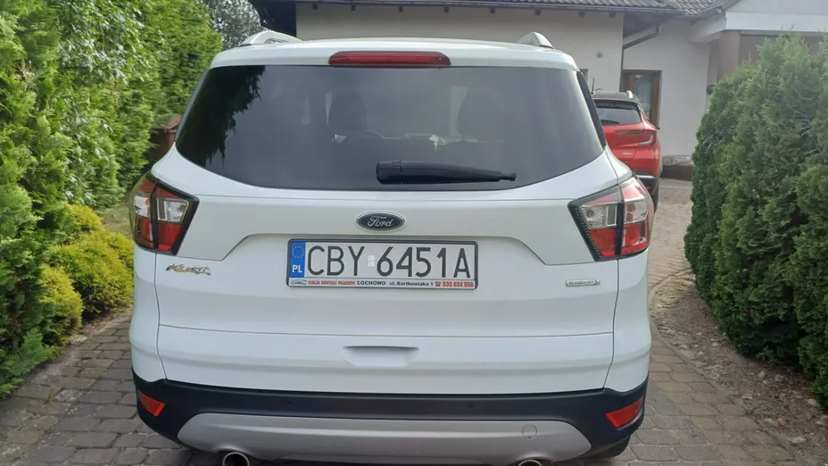 FORD Kuga -