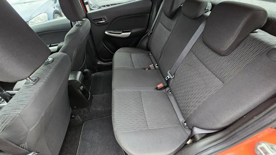 SUZUKI Baleno -