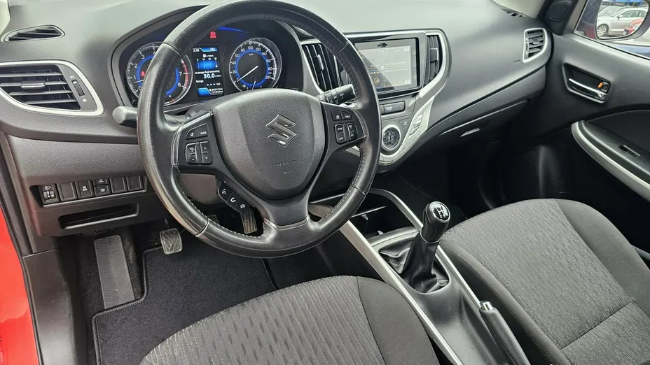 SUZUKI Baleno -