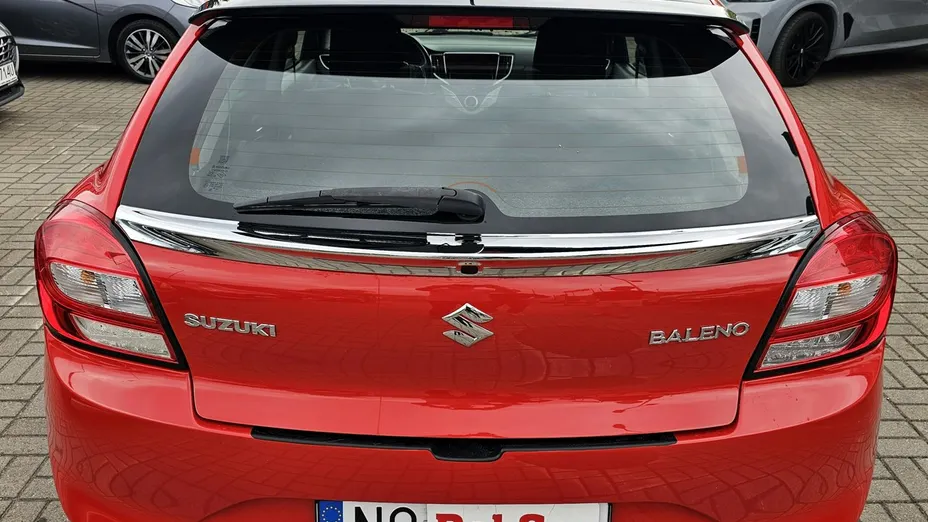 SUZUKI Baleno -