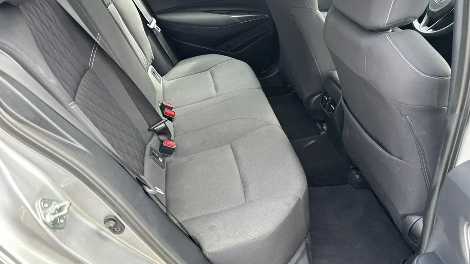 TOYOTA Corolla -