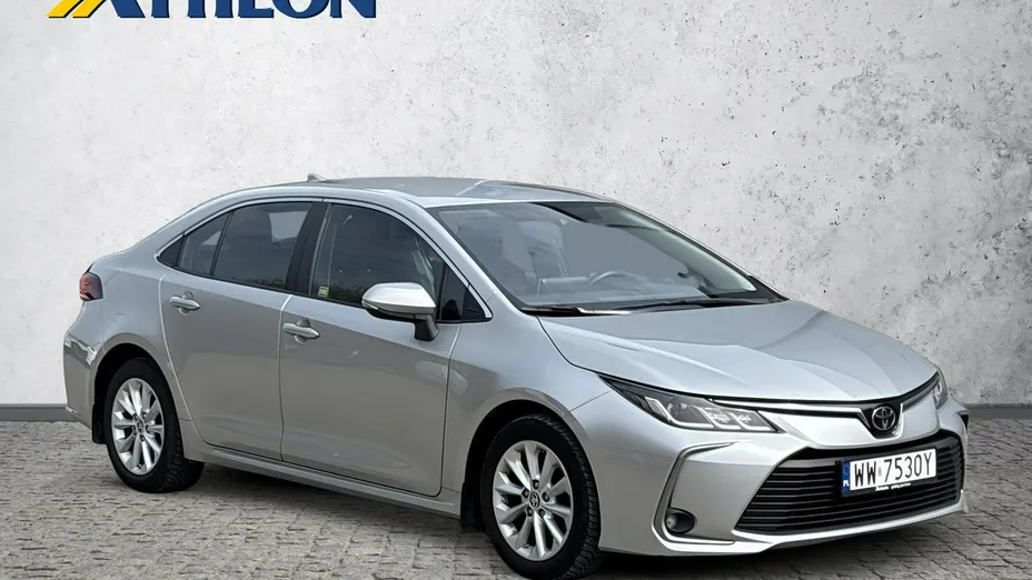 TOYOTA Corolla -