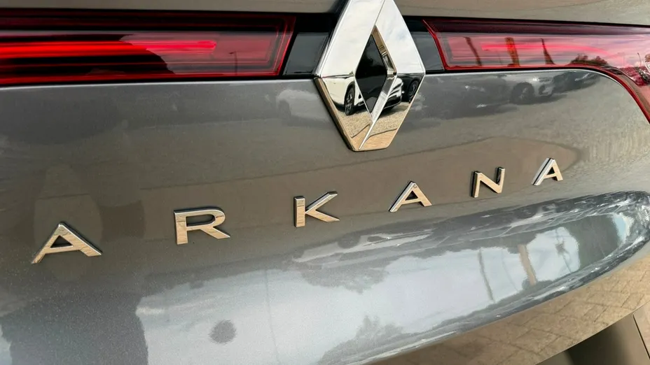 RENAULT Arkana -