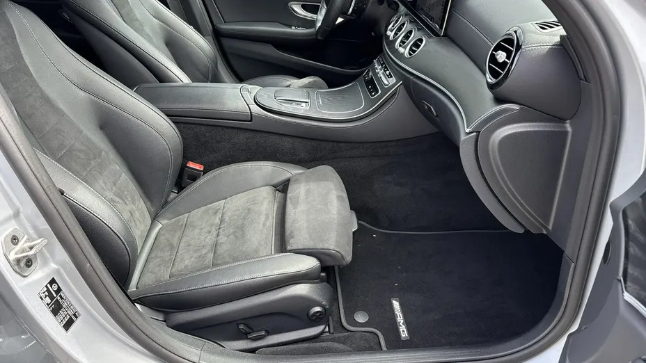 MERCEDES-BENZ E Klasa -
