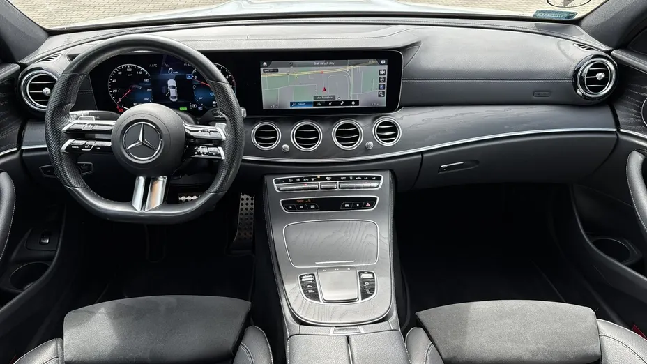 MERCEDES-BENZ E Klasa -