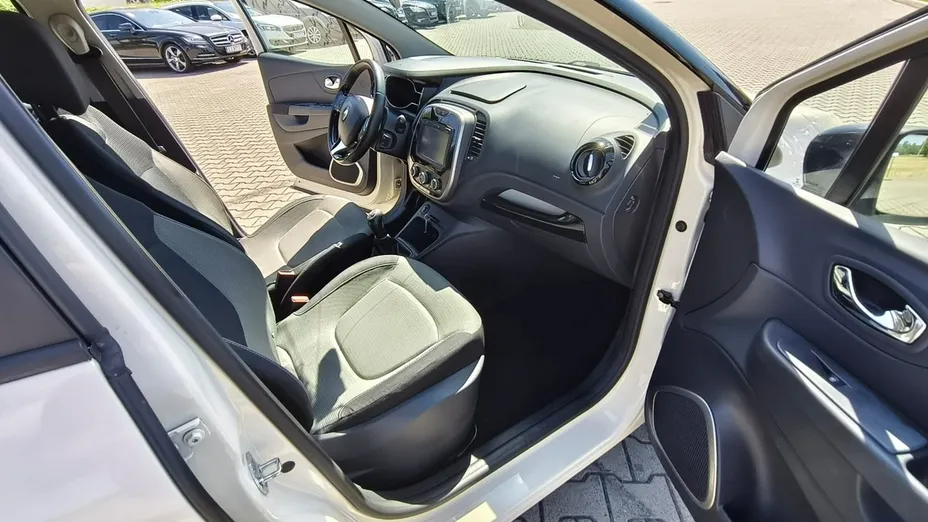 RENAULT Captur -