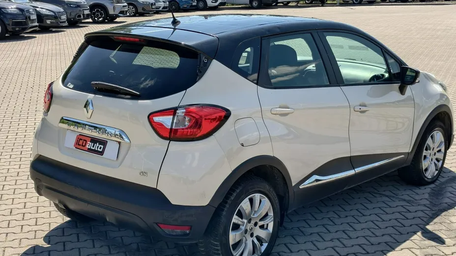 RENAULT Captur -