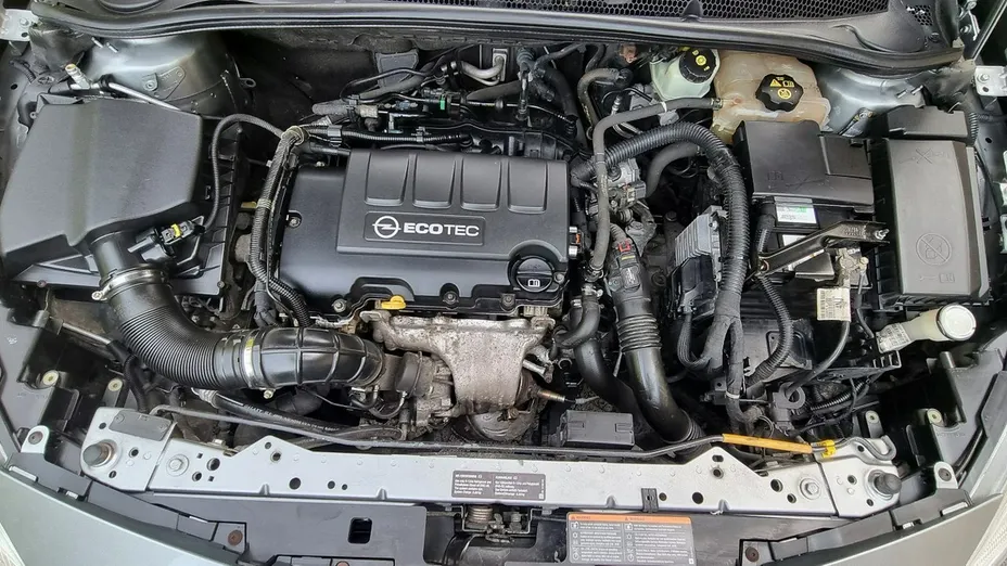 OPEL Astra -