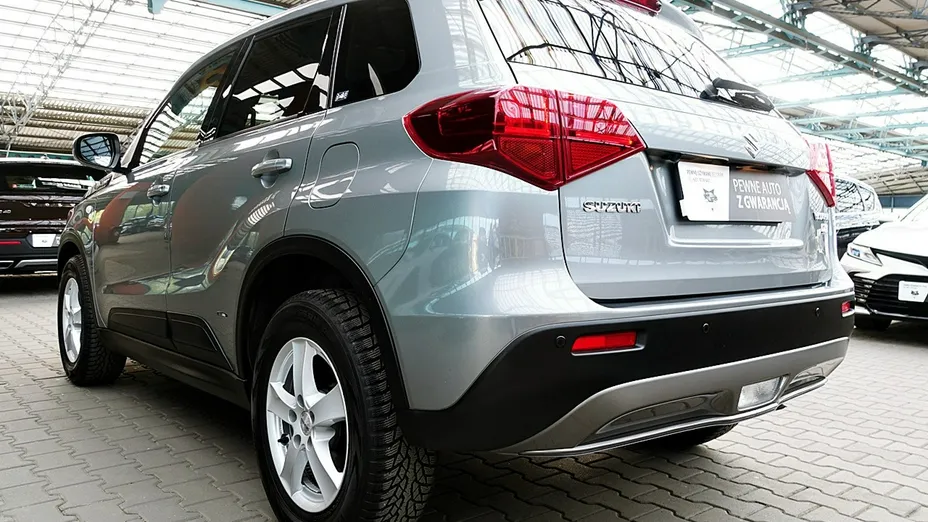 SUZUKI Vitara -