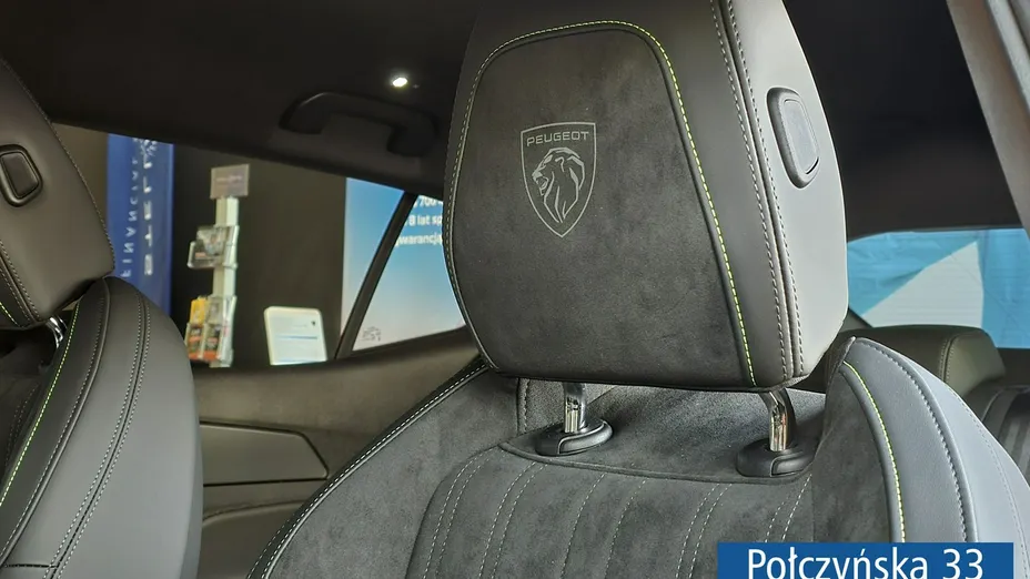 PEUGEOT 408 -