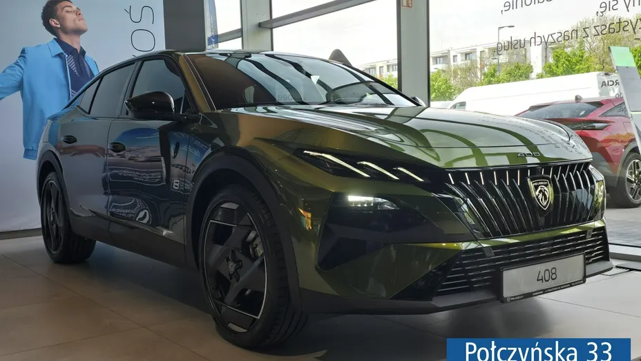 PEUGEOT 408 -