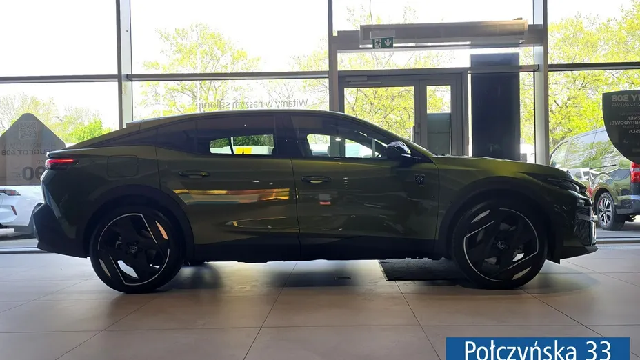 PEUGEOT 408 -