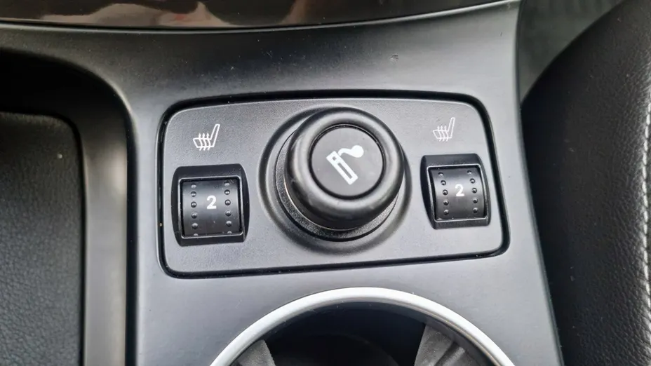 FORD Kuga -