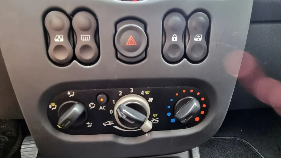 DACIA Duster -