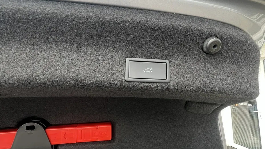 VOLKSWAGEN Passat -