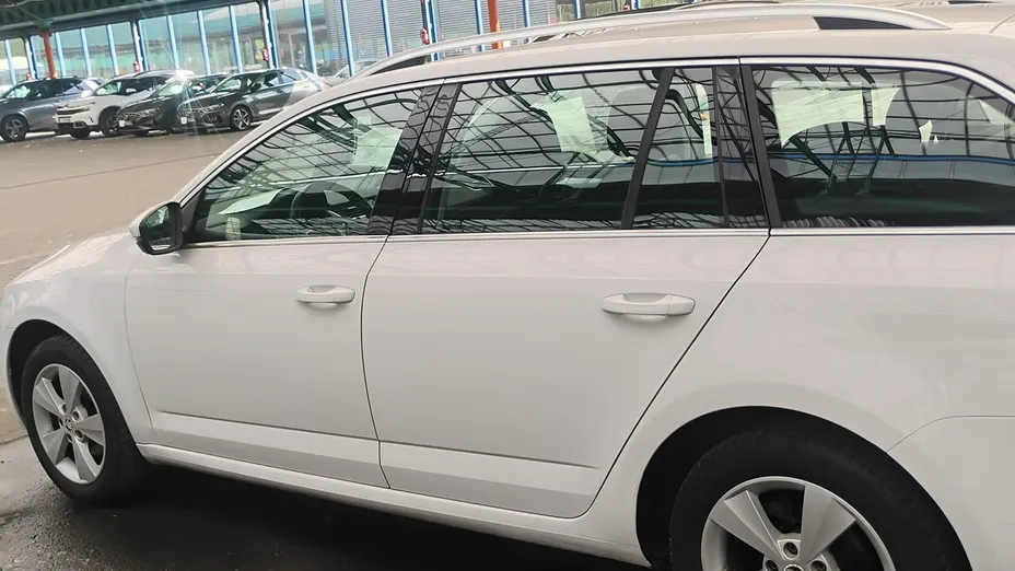 SKODA Octavia -