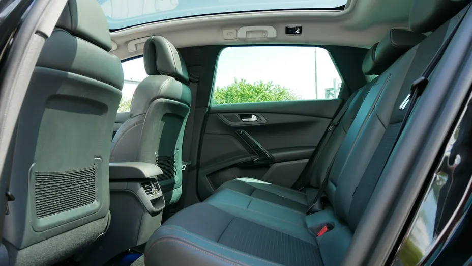PEUGEOT 508 -