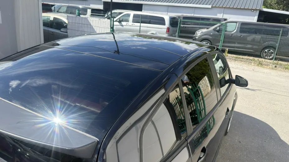 AUDI A2 -