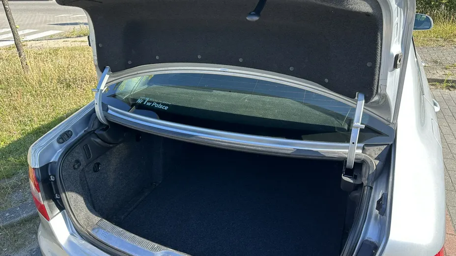 SKODA Superb -