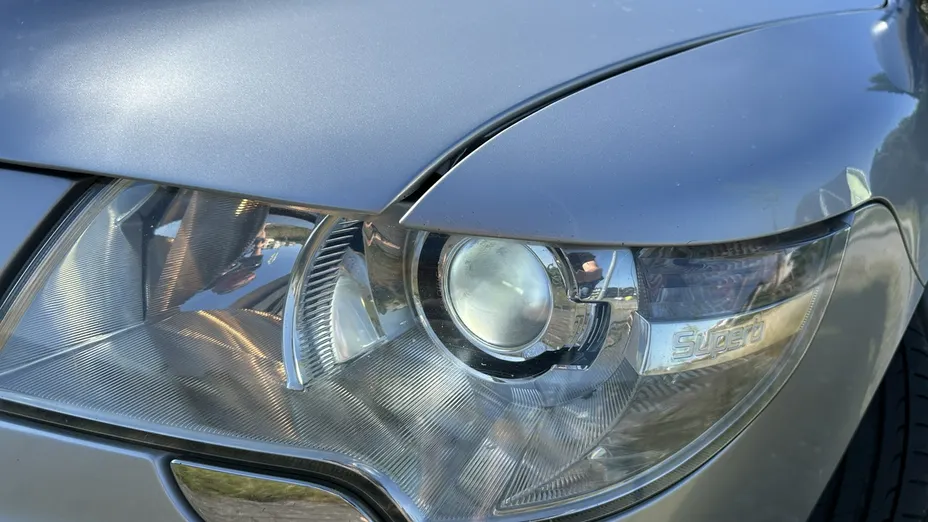 SKODA Superb -