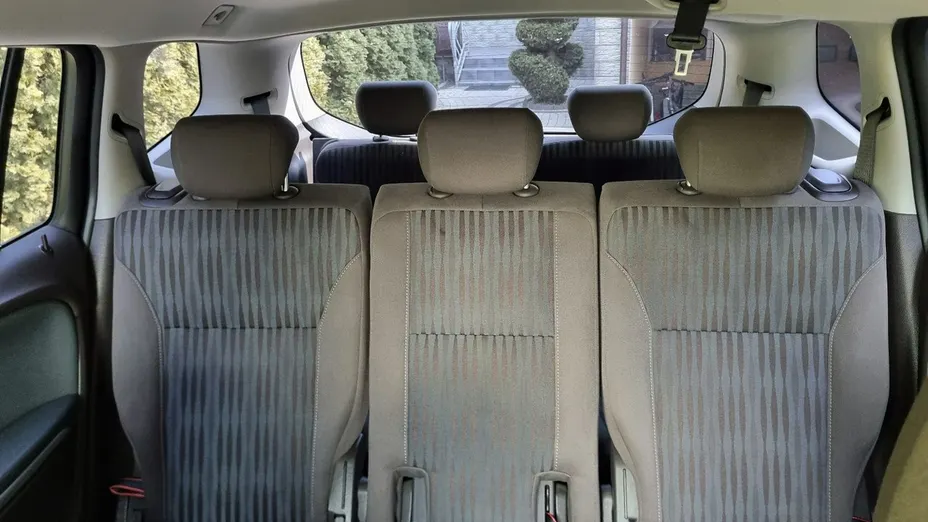 OPEL Zafira -
