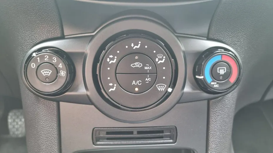 FORD Fiesta -
