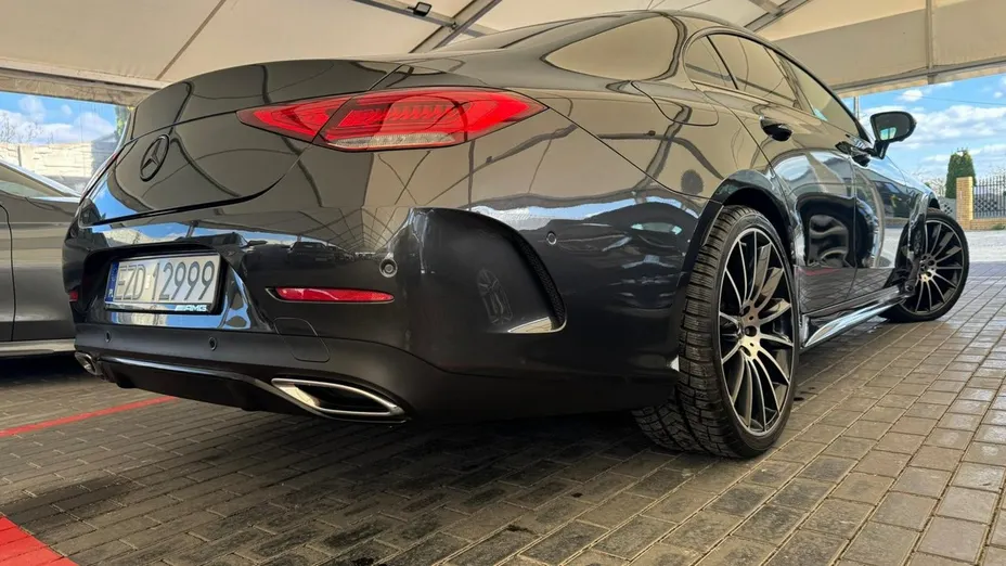 MERCEDES-BENZ CLS -