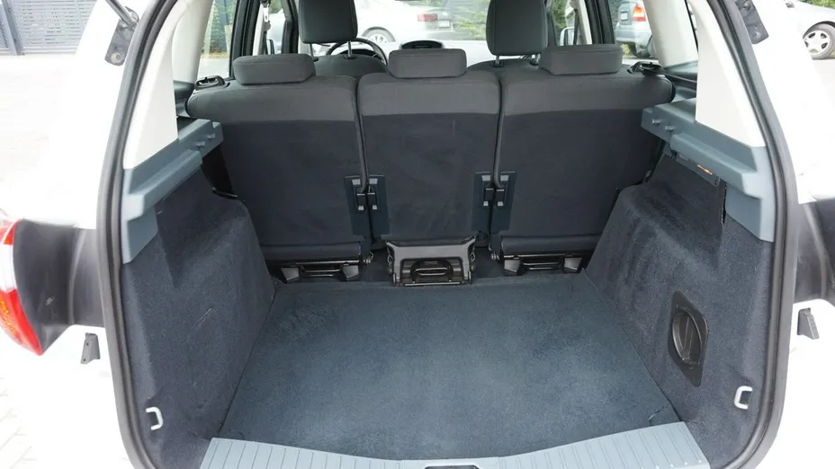 FORD C-MAX -