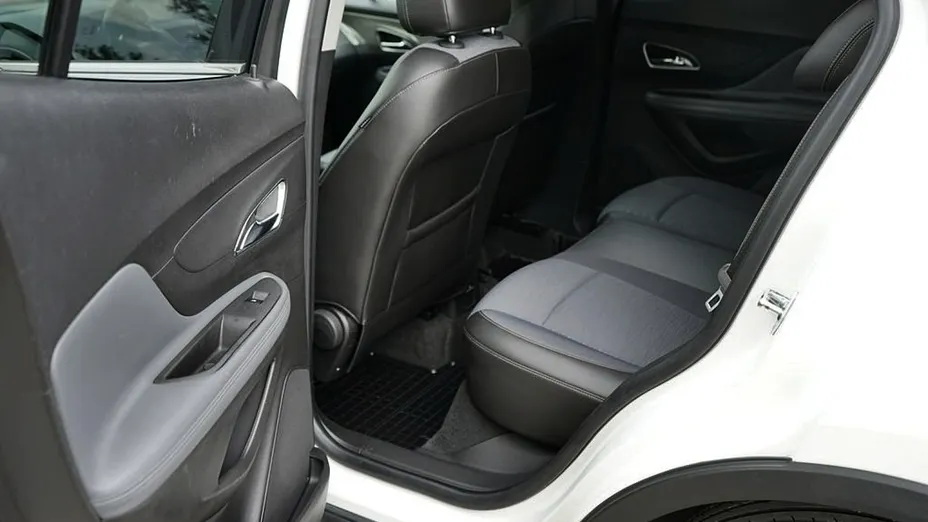OPEL Mokka -