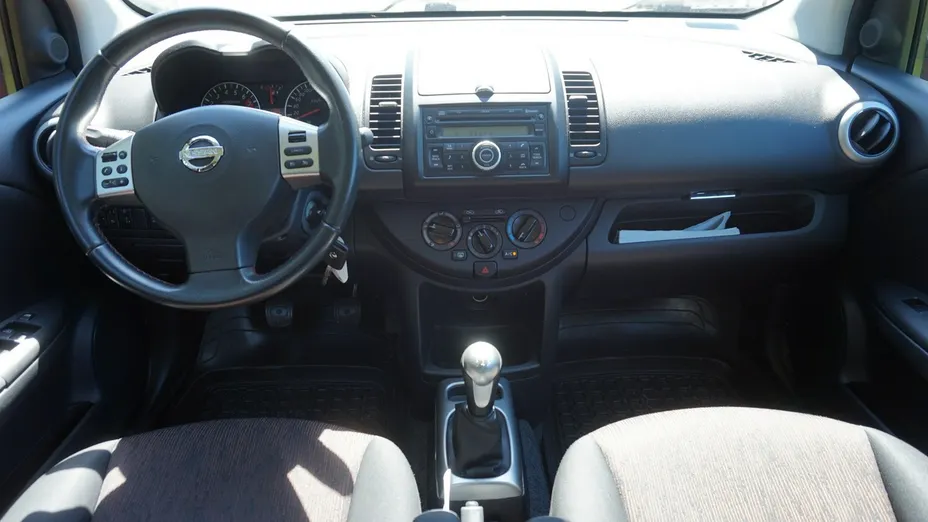 NISSAN Note -