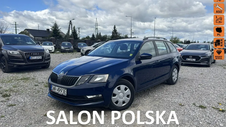 SKODA Octavia -