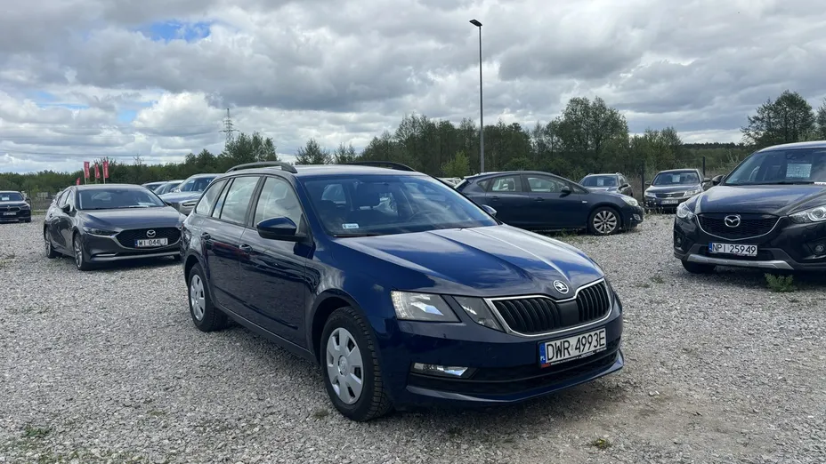 SKODA Octavia -