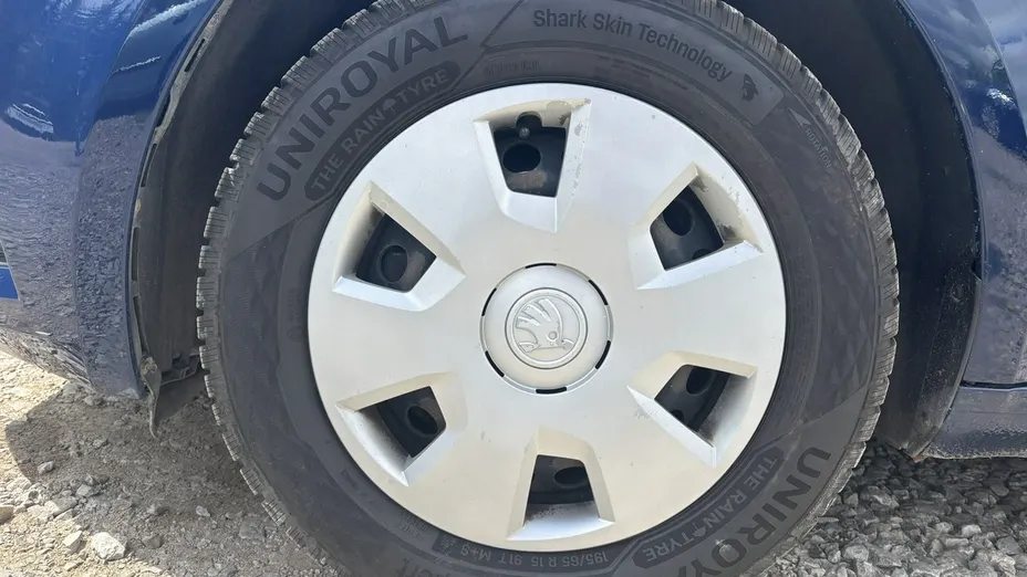 SKODA Octavia -