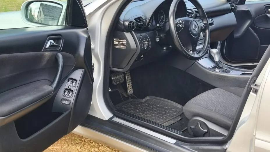 MERCEDES-BENZ C Klasa -