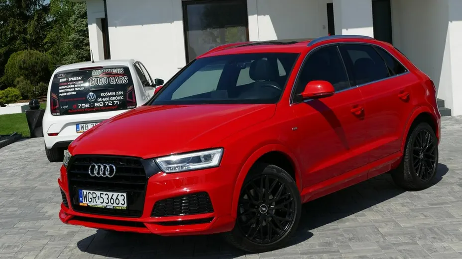 AUDI Q3 -