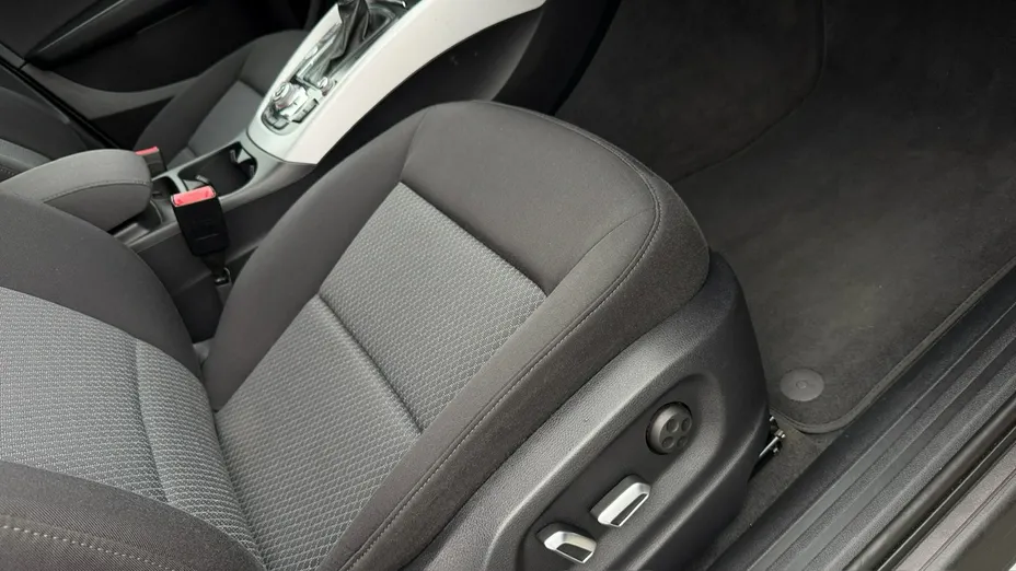 AUDI Q5 -