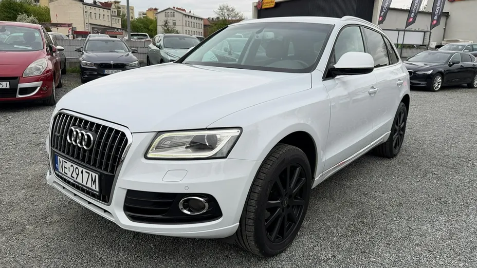 AUDI Q5 -