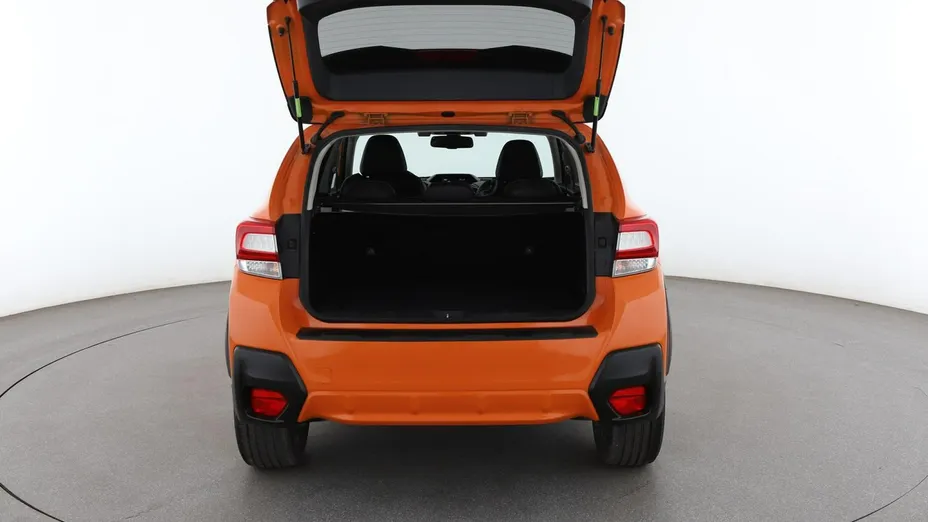 SUBARU XV -
