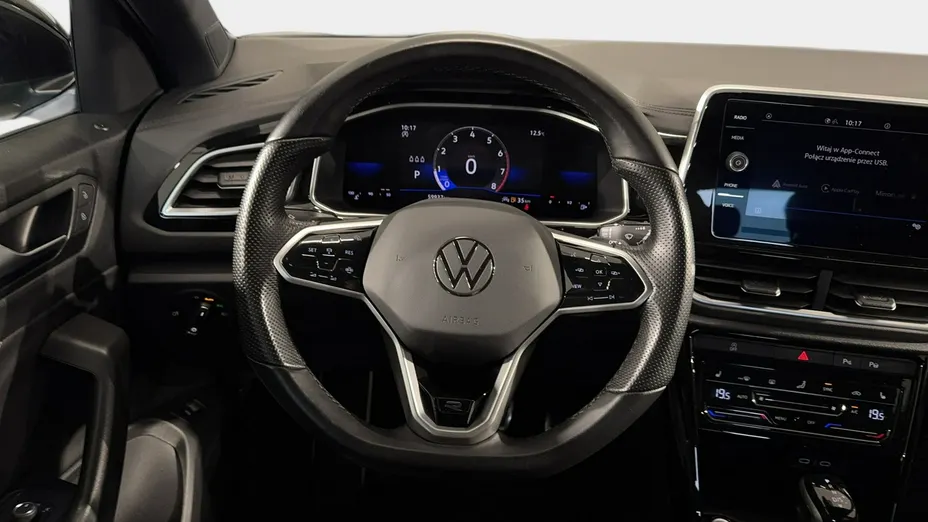 VOLKSWAGEN T-ROC -