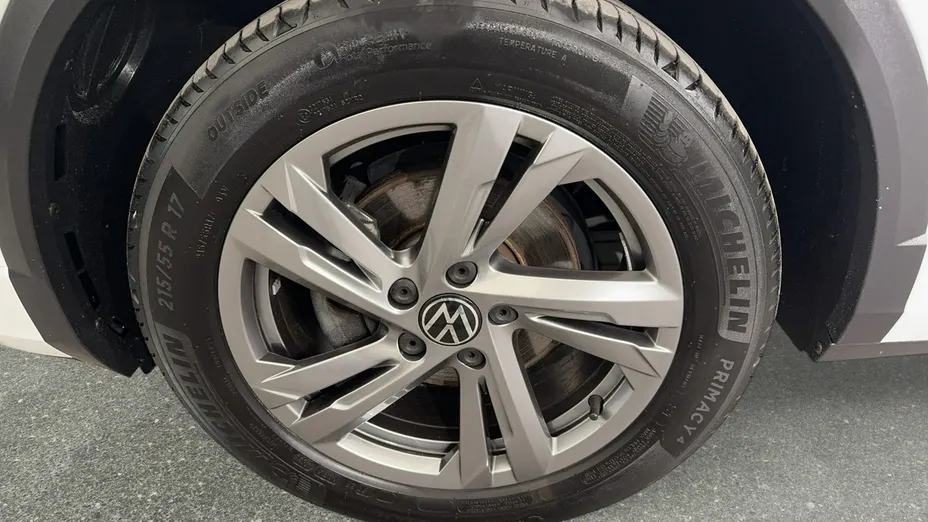 VOLKSWAGEN T-ROC -