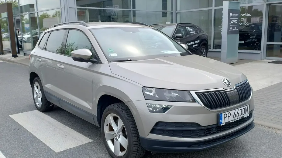 SKODA Karoq -