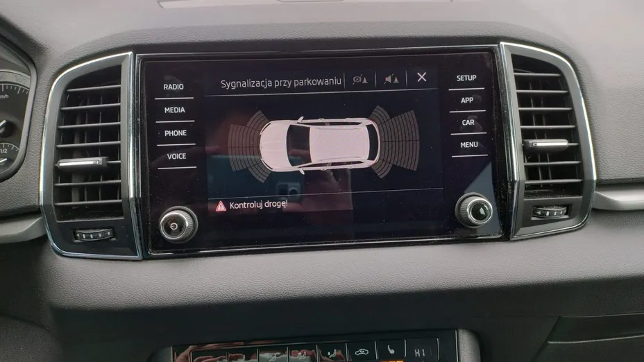 SKODA Karoq -