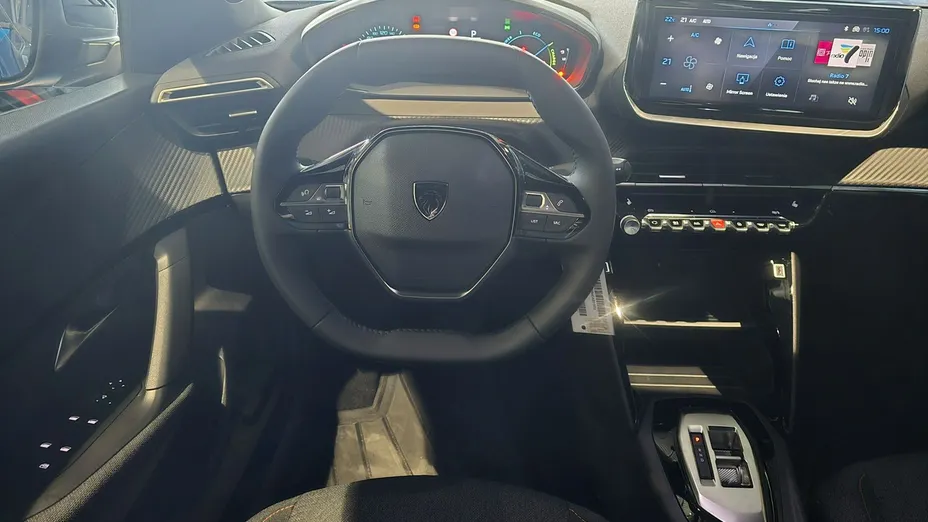 PEUGEOT 2008 -