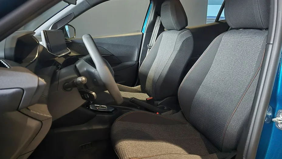 PEUGEOT 2008 -