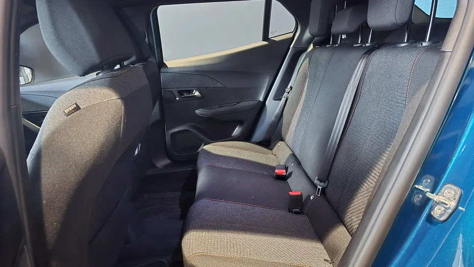 PEUGEOT 2008 -