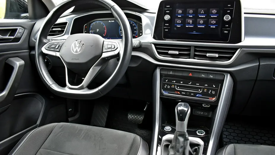 VOLKSWAGEN T-ROC -