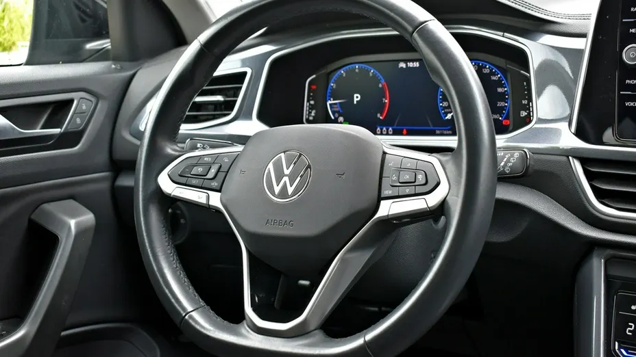 VOLKSWAGEN T-ROC -