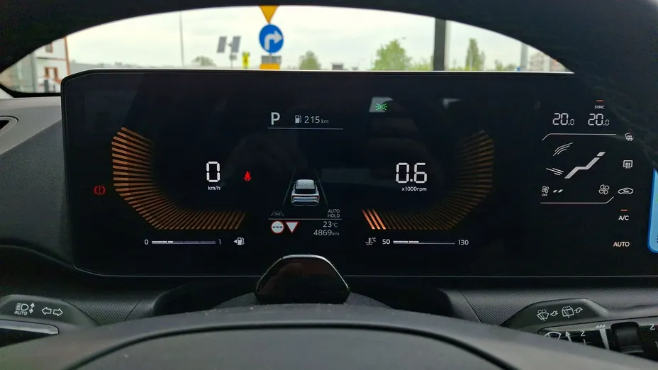 KIA K4 -