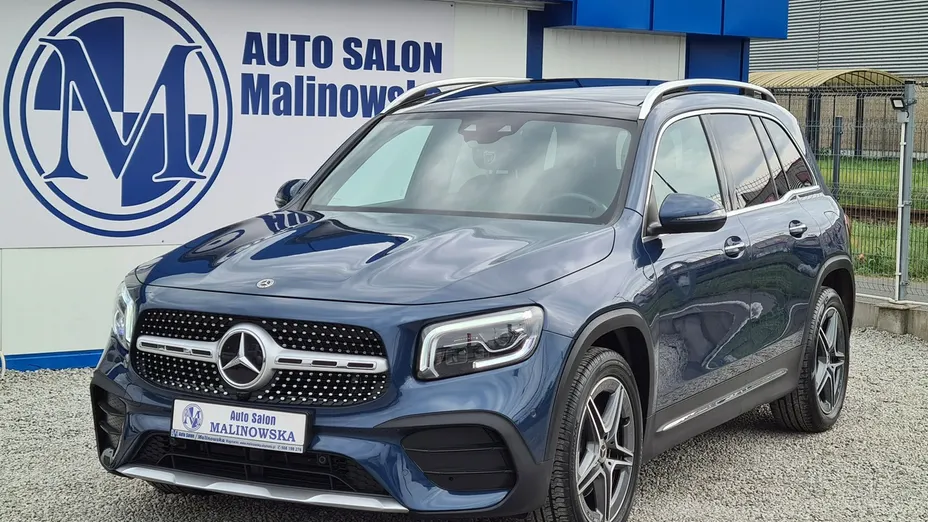 MERCEDES-BENZ GLB -