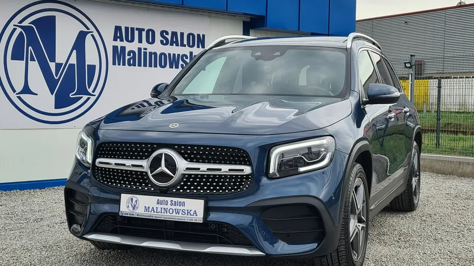MERCEDES-BENZ GLB -